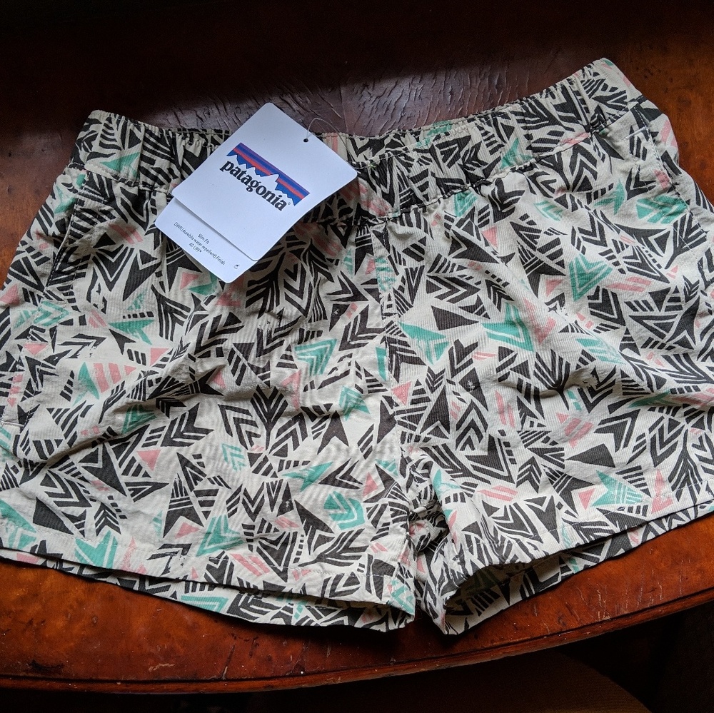 Patagonia Women's Barely Baggies Shorts